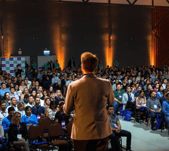 Palestrante Rüdiger Leutz no evento em 2018.