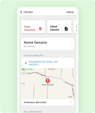 Imagem de tela de aplicativo móvel mostrando o recurso de check-in e checkout do Mercos, que permite que os vendedores registrem quando e onde entraram e saíram de uma visita ao cliente, diretamente pelo aplicativo, para acompanhamento da gestão da distribuidora