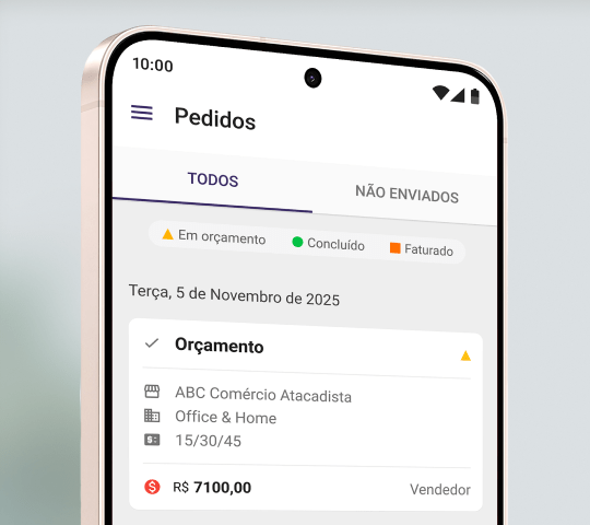 Tela do aplicativo de pedidos do Mercos em um celular, com orçamentos, status dos pedidos e valores da venda