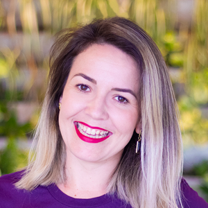 Foto de palestrante - Deia Zoboli